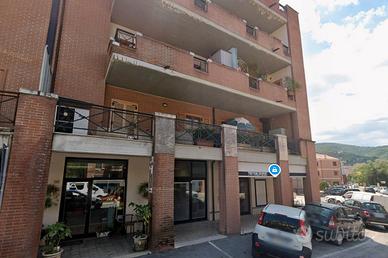 Appartamento con due camere in zona centro