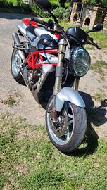 MV Agusta Brutale 910 S