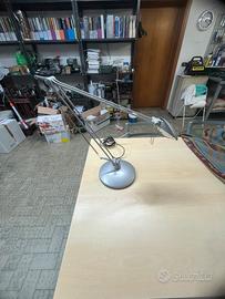 Lampada  da scrivania