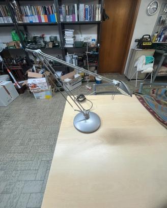 Lampada  da scrivania