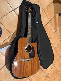 Chitarra Takamine– Nuova con Custodia Imbottita