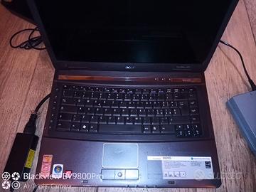 2 PC portatili varie epoche e stato d'uso