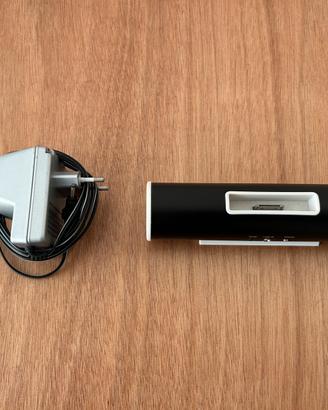 Ipod speaker docking station