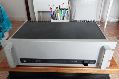 Amplificatore Finale Perreaux PMF 1150 B