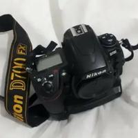 Nikon D700 full frame 