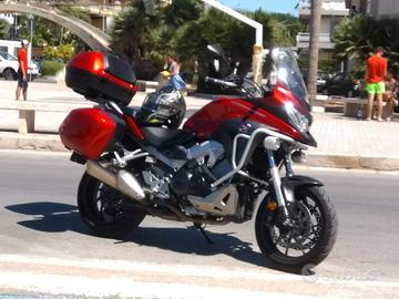 Honda crossrunner 800