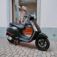 Piaggio Vespa 125 Sprint Sport IN PRONTA CONSEGNA