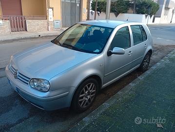 Volkswagen golf 1.6 benzina/metano 16v