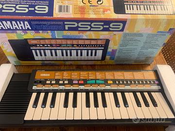 Pianola Yamaha PortaSound PSS-9