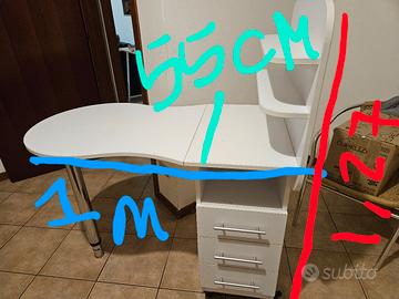 scrivania richiudibile con cassetti