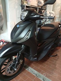 Piaggio Beverly 300 S 2025 km 100