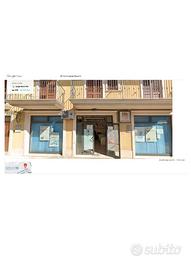 Numero 4 infissi in alluminio e vetro