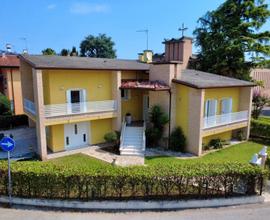 VILLA SINGOLA: eleganza e comfort nel verde di ...