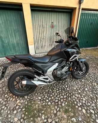 Honda NC 750 X DCT