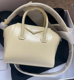 Borsa Givenchy Antigona Toy Bag