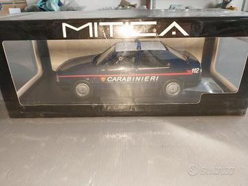 FIAT CROMA CARABINIERI SCALA 1:18 MARCA MITICA 