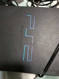 Play Station 2 + MemoryCard + (a richiesta) giochi