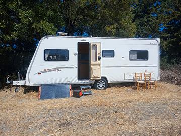 Caravan Bailey Senator a 4 posti