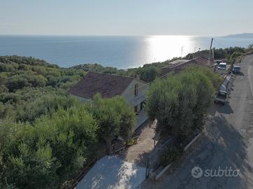 Villa vista mare nel cuore del Cilento
