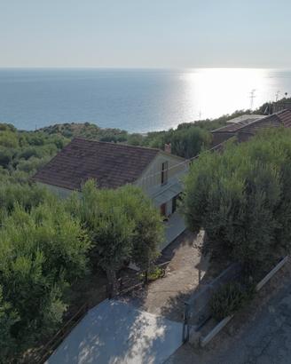 Villa vista mare nel cuore del Cilento