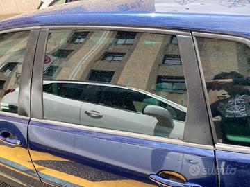 Polo volkswagen vetro posteriore oscurato original