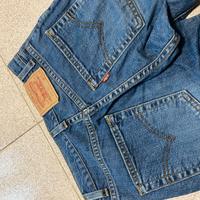 Jeans di alta marca