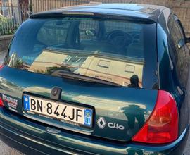 RENAULT Clio 2ª serie - 2001