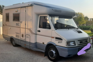 Iveco mobilvetta opera