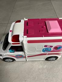 Ambulanza Barbie