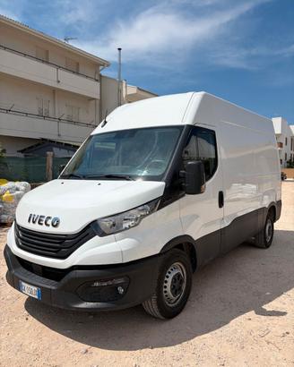 Iveco Daily 35q 165CV (2023)