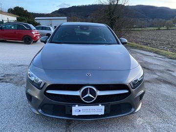Mercedes-benz A 180 A 180 d Automatic Business Ext