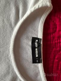 Maglietta bianca ragazza