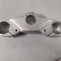 Piastra sterzo superiore DUCATI ST2 ST4 nuova
