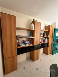 Arredo ufficio - scrivanie, armadi e sedie