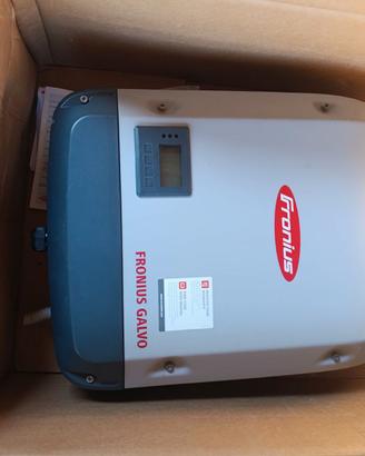 INVERTER per fotovoltaico FRONIUS GALVO    2000VA