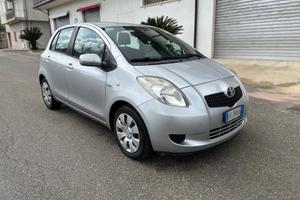 Toyota Yaris 1.4 Diesel - adatta per neopatentati