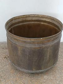 Portavaso o Fioriera, Ottone Antico.