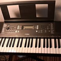 Yamaha PSR-363 tastiera piano digitale