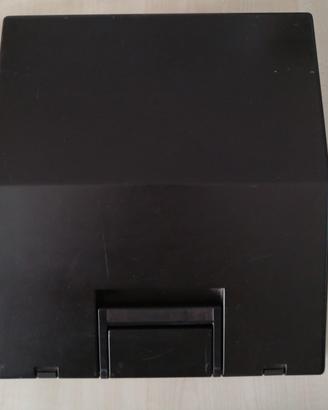 Macchina da scrivere Olivetti