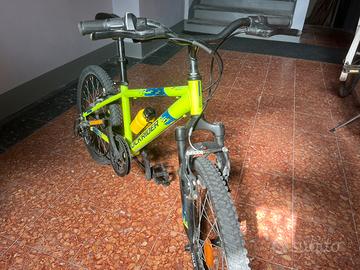 Bici MTV Rockrider 20” giallo fluo