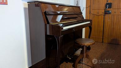 Pianoforte Yamaha M1S