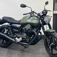 MOTO GUZZI V7 850 STONE VERDE CAMO - PRONTA CONSEG