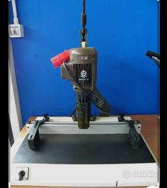 Trapano per carta a una punta