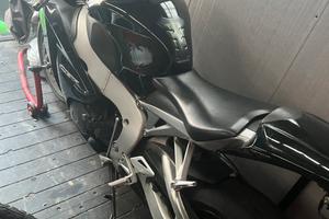 Cbr fireblade 1000 rr 2011