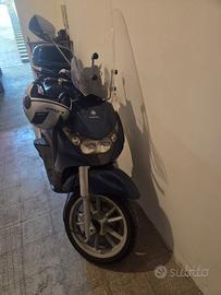 Piaggio beverly 250