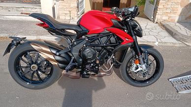 brutale dragster anno 2023  1860km  accet permuta 