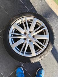 Gomme 205/50 R17 quattro stagioni + cerchi in lega