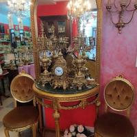 Consolle e sedie a medaglione stile Barocco 