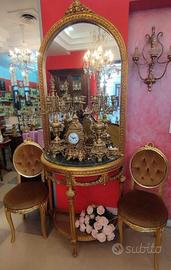 Consolle e sedie a medaglione stile Barocco 