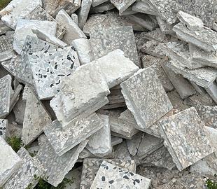 Antico pavimento in graniglia